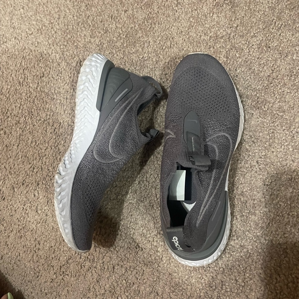 Nike Gray and White Athletic Shoes for Ultimate Comfort